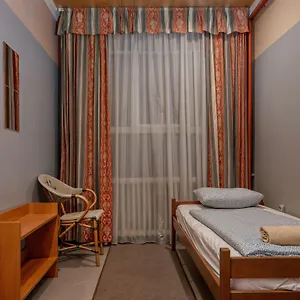 Albergue Deep, Budapeste